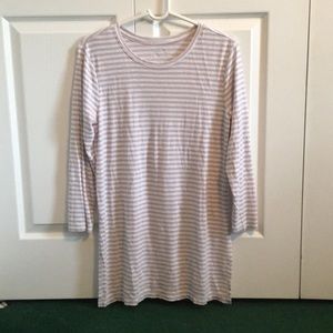 3/4 Sleeve Tunic Top
